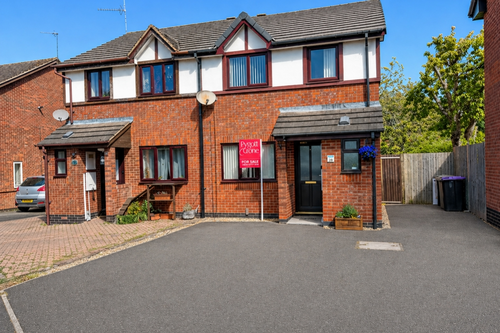 Holly Close, Grantham